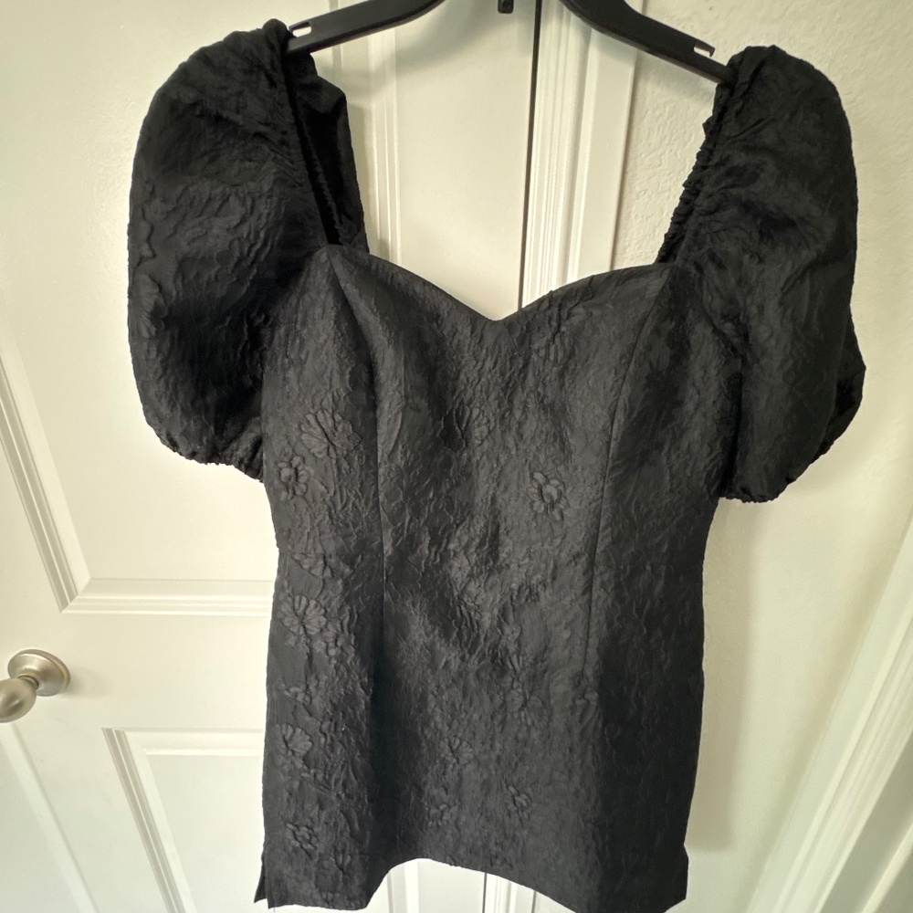 Lilly Pulitzer Morena Short Sleeve Romper Onyx leaf an impression size 8